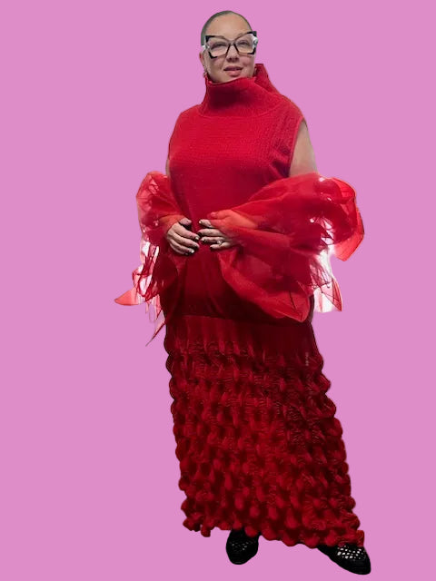 DTH 100% Silk Organza Gathered Wrap (Red or Black)