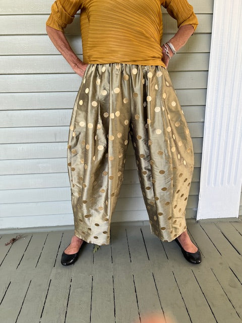 DTH 100% Gold Silk Seamed Pants with Dot Embroidery