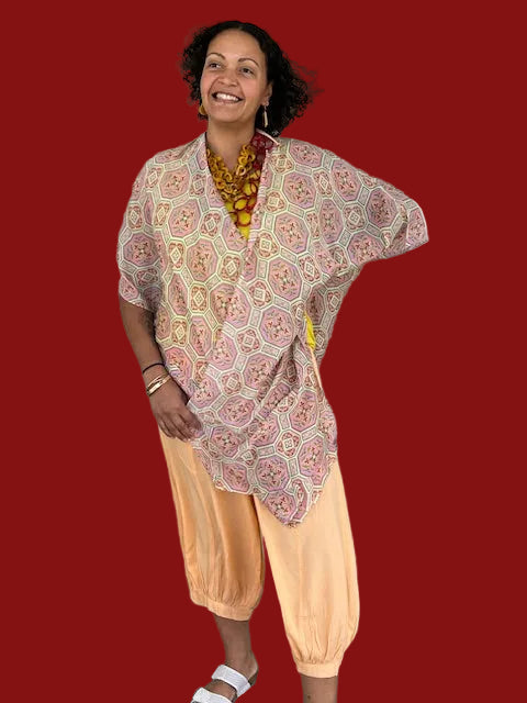 Vintage Tiles Pink Kimono