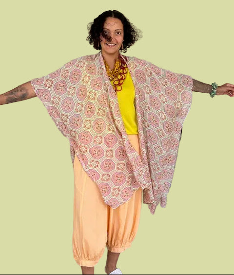 Vintage Tiles Pink Kimono