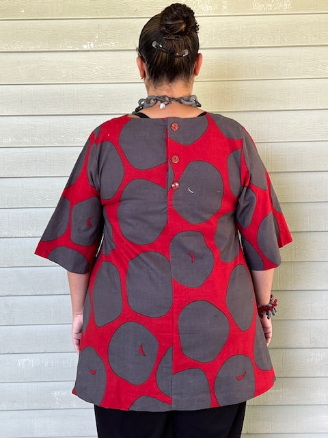 Simple Tunic- Big Polka Dots (Red or Dark Blue)