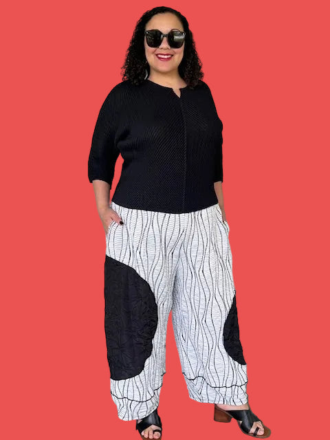 Black & White Elastic Pants