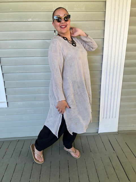 Cheyenne 100% Linen Uneven Hem Crinkle Top