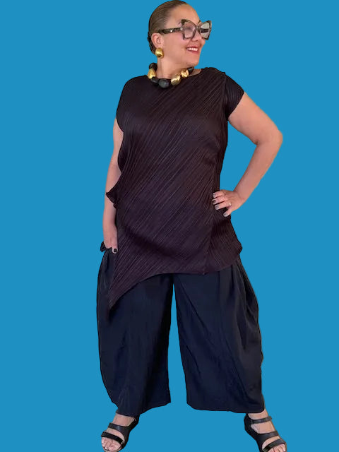 DTH Box Pleated Side Pocket Pants