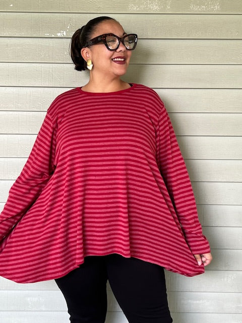 Gerties Long Angel Top with Muted Stripes (Masai Red, Port, Olive)