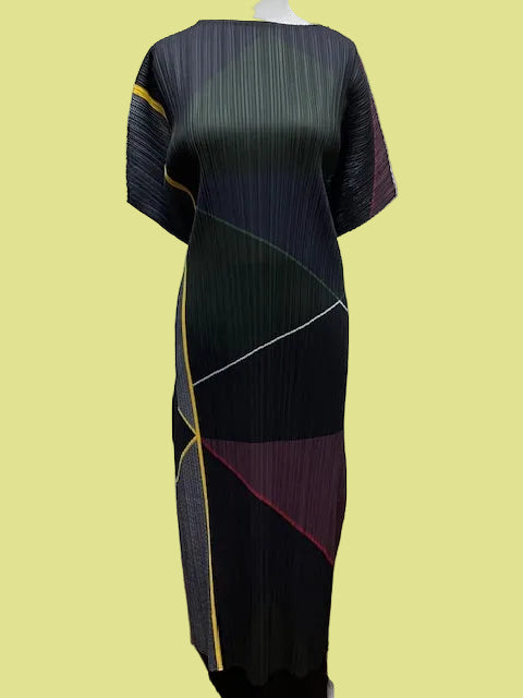 MC Oasis Train Dress