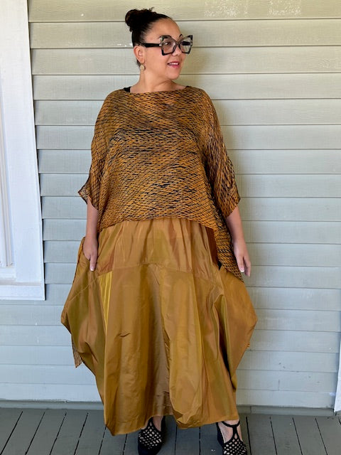 DTH Hand Dyed 100% Silk Top (Burnt Umber)