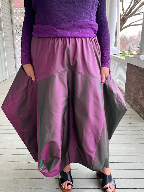 DTH Architect Skirt in 100% Silk Irisdescent Taffeta