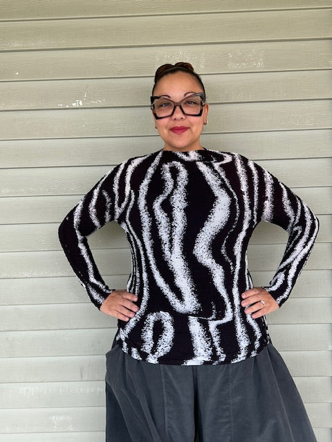 Vanite Couture Zebra Print Pleated Top (Black/White)