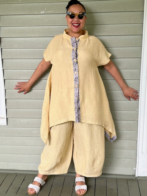 DTH Butter Colored Silk/Linen Button Up Top