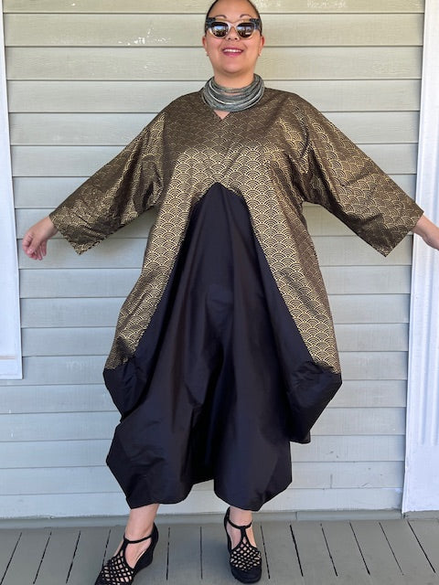 DTH Pyramid Dress -Japanese Seigaiha Pattern