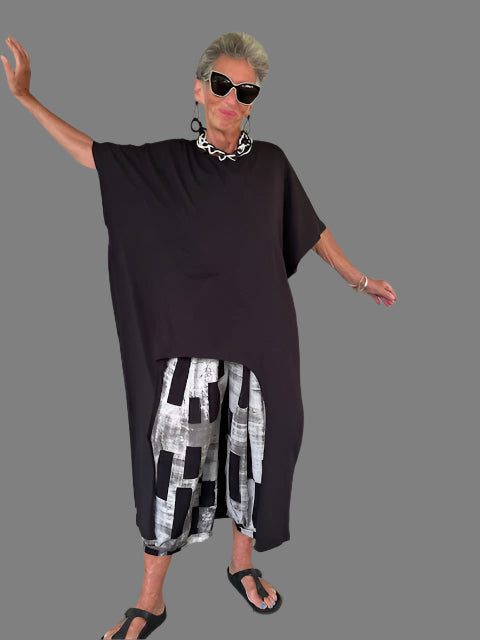 Alembika Urban Cutout Tunic (Black)