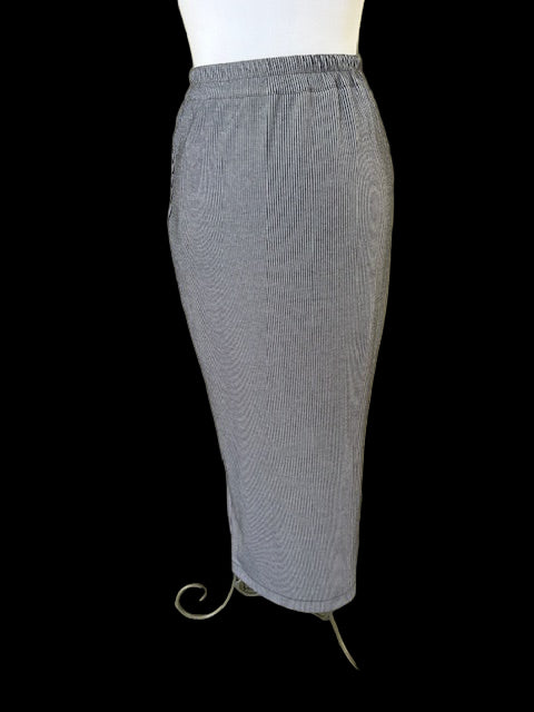 Amma Void Skirt (Black or Gray)
