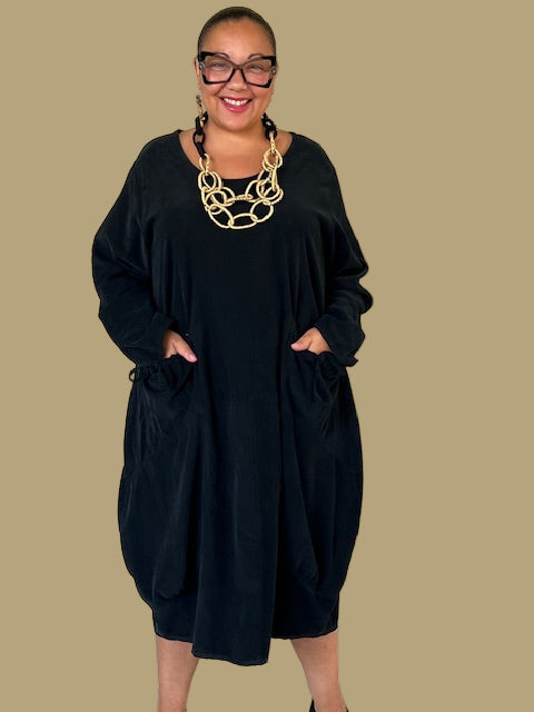 Transparente  Big Pocket Dress (Black)