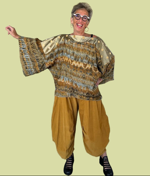 DTH 100% Hand Dyed Silk Pleated Kimono Sleeve Top