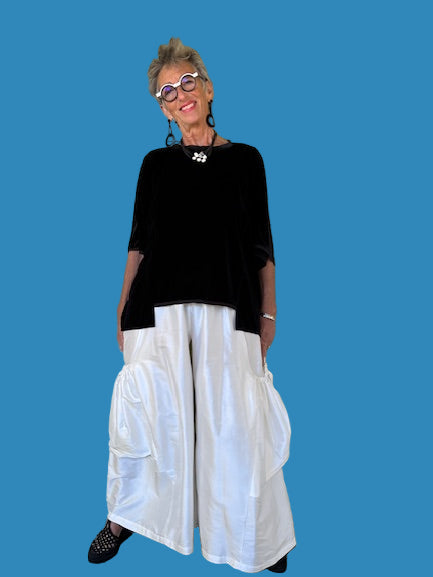 DTH Uneven Hem Stretch Velvet Top