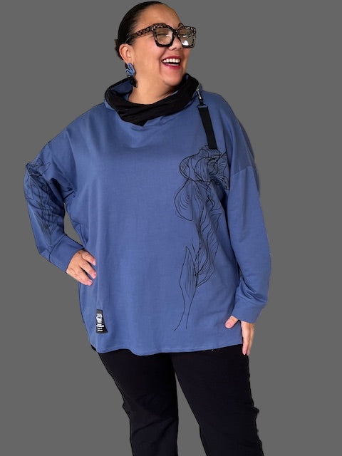 100% Cotton Blue Flower Sweatshirt