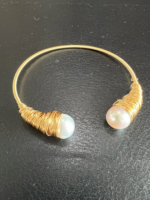 Gold Wire Wrapped Bracelet with Pearl