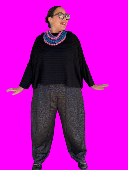 DTH Stretch Ponte Seamed Pant( Embossed Lace Design)