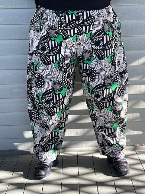 DTH Japanese Linen Floral Seamed Pants