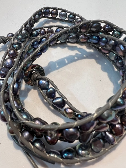 Black Pearl Wrap Bracelet (Black or Gray Leather)