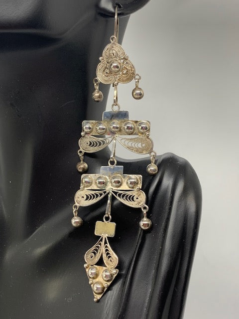 3-tiered earrings