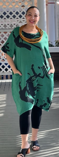 Transparente 100% Linen Turtle Dress