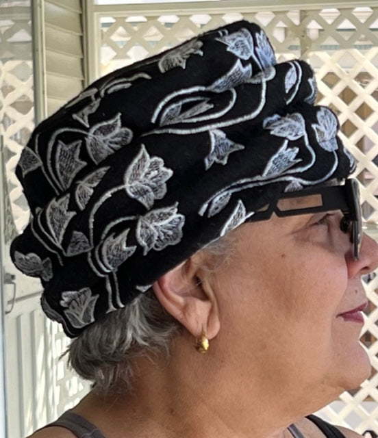 DTH Nia Hat - Black and White