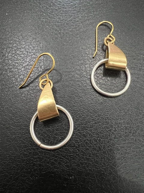 Folded Swoop with a Titanium Hoop