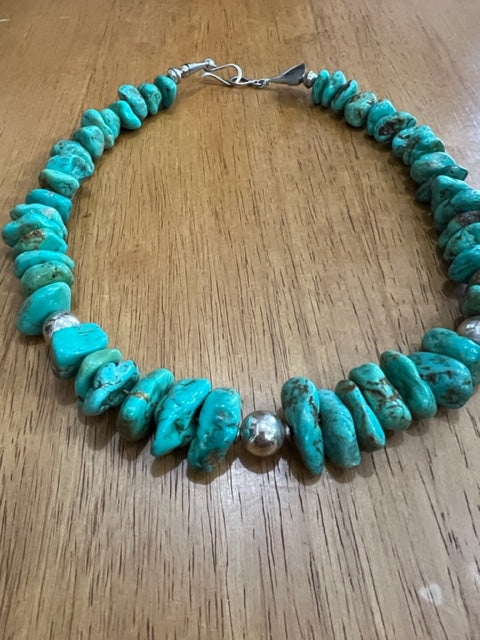 Santo Domingo Mine Turquoise Necklace with Silver Beads